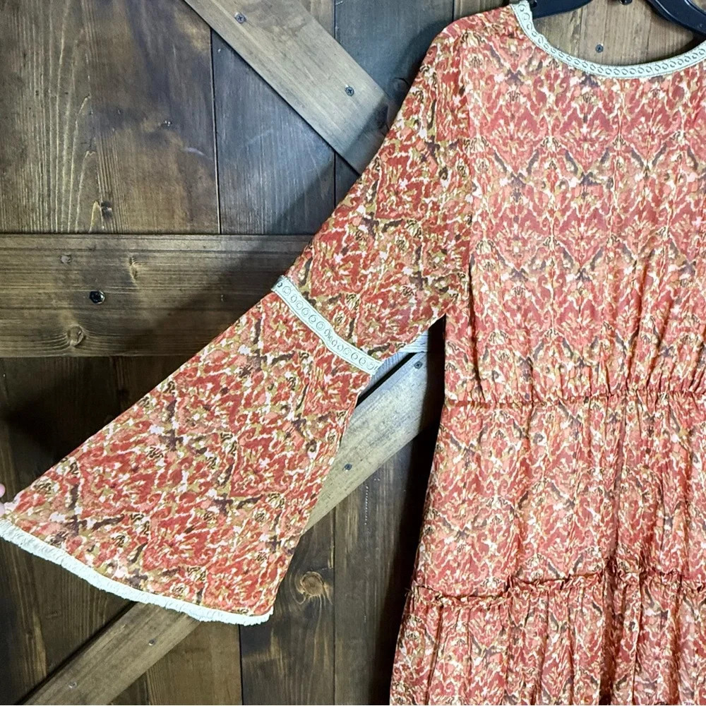 NEW Talisman Zelda Printed V-Neck Long Bell Sleeve Tiered A-Line Dress Size M - Picture 8 of 13